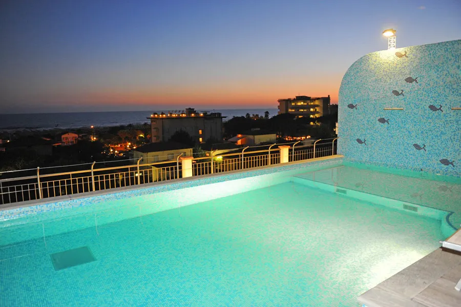 piscina03469537