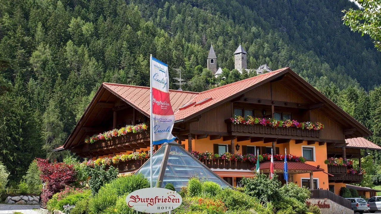 Hotel Burgfrieden3