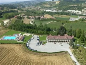 06_h_dogliani_tenuta_Laurenzania_view